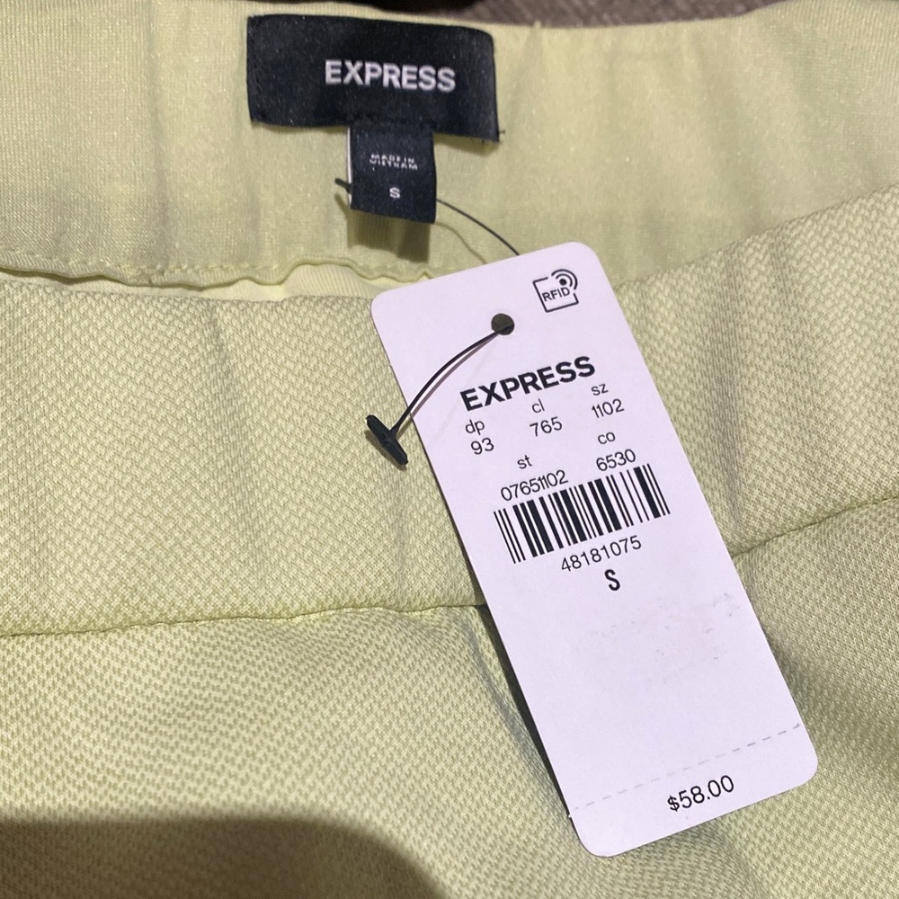 Elegant Green Shirt and Skirt Set NWT (2 piece) - Picture 7 of 7